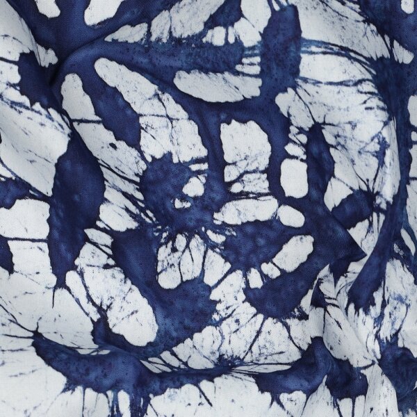 Viskosegewebe Batik blau weiß